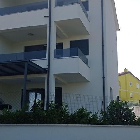 Apartman Ana Sveti Anton  Esterno foto