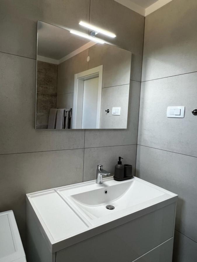 Apartman Ana Sveti Anton  Esterno foto