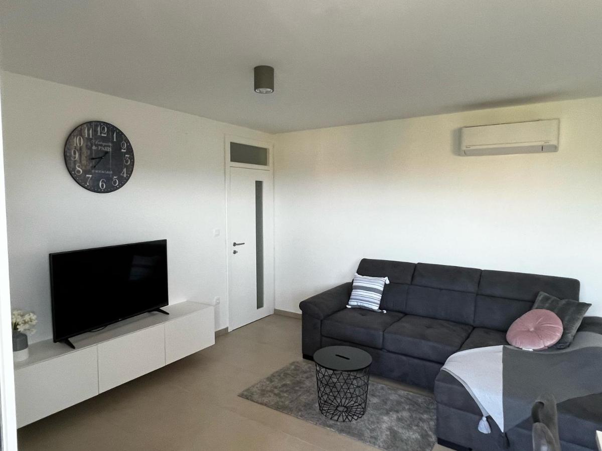 Apartman Ana Sveti Anton  Esterno foto