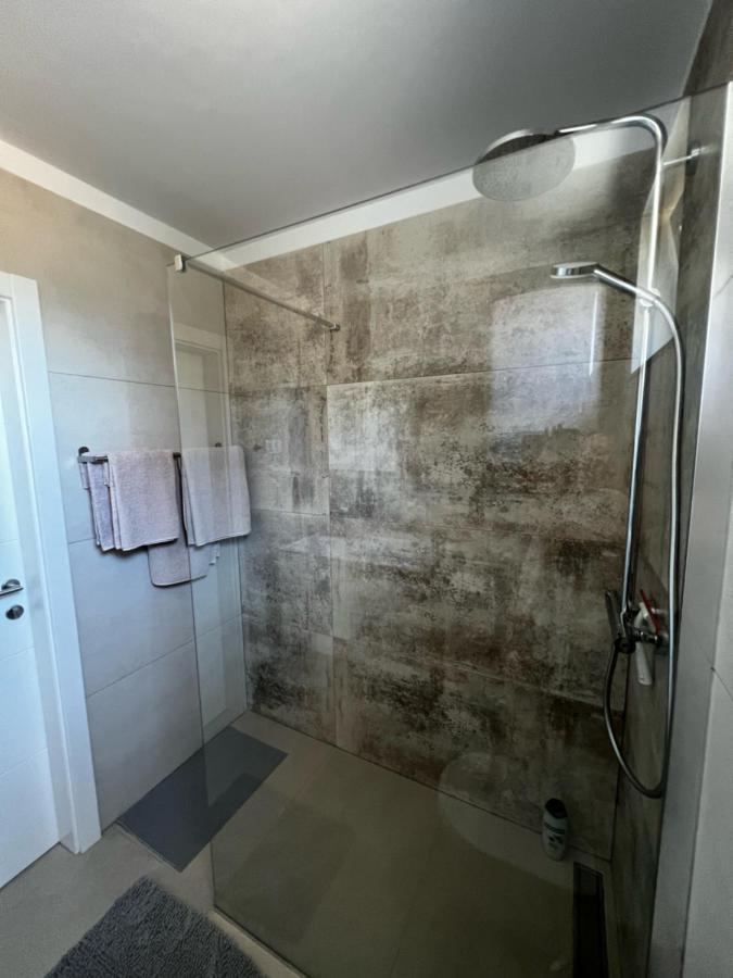 Apartman Ana Sveti Anton  Esterno foto