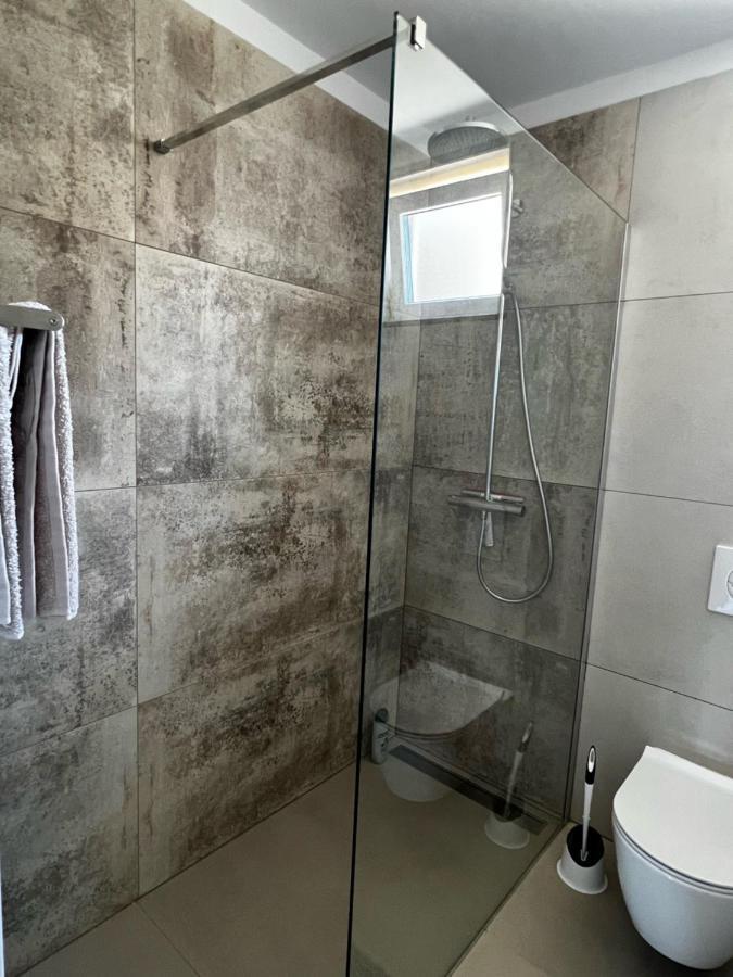 Apartman Ana Sveti Anton  Esterno foto